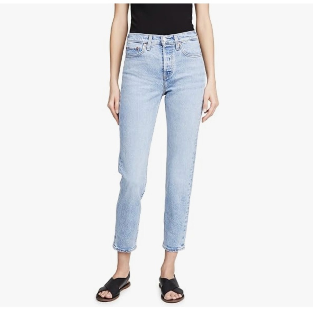 Levi’s Premium Denim wedgie fit jeans